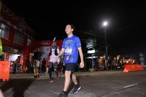 BIB: 3617
                            <button type="button" onclick="openModal(26262437)" class="btn btn-primary btn-sm float-right btn-popup" data-toggle="modal" data-target=".modal-high-quality">
                        <i class="fas fa-shopping-cart"></i> Add to Cart
                    </button>
                                            <button type="button" onclick="isThisMe(26262437, true)" class="btn btn-success btn-sm float-right btn-popup btn-isme hidden" data-toggle="tooltip" data-placement="bottom" title="นี่คือรูปของคุณใช่ไหม คลิกที่นี่เพื่อเอาเข้าอัลบั้ม">
                        <i class="fas fa-plus"></i> Add to album
                    </button>
                    <button type="button" onclick="isThisMe(26262437, false)" class="btn btn-warning btn-sm float-right btn-popup btn-isnotme hidden">
                        <i class="fas fa-ban"></i> Remove from album
                    </button>